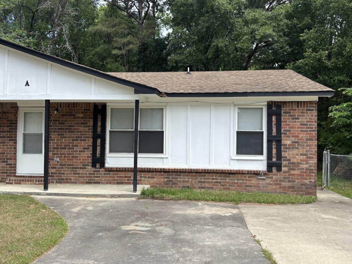 House for rent at 807 A Sandpiper Dr, Ladson, SC 29456