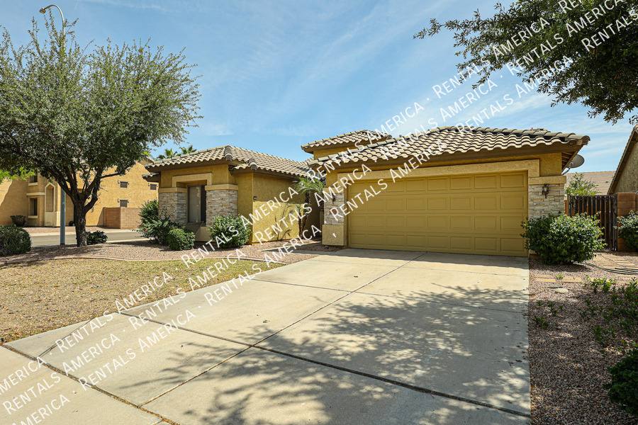 House for rent at 1623 E Wildhorse Place, Chandler, AZ 85286