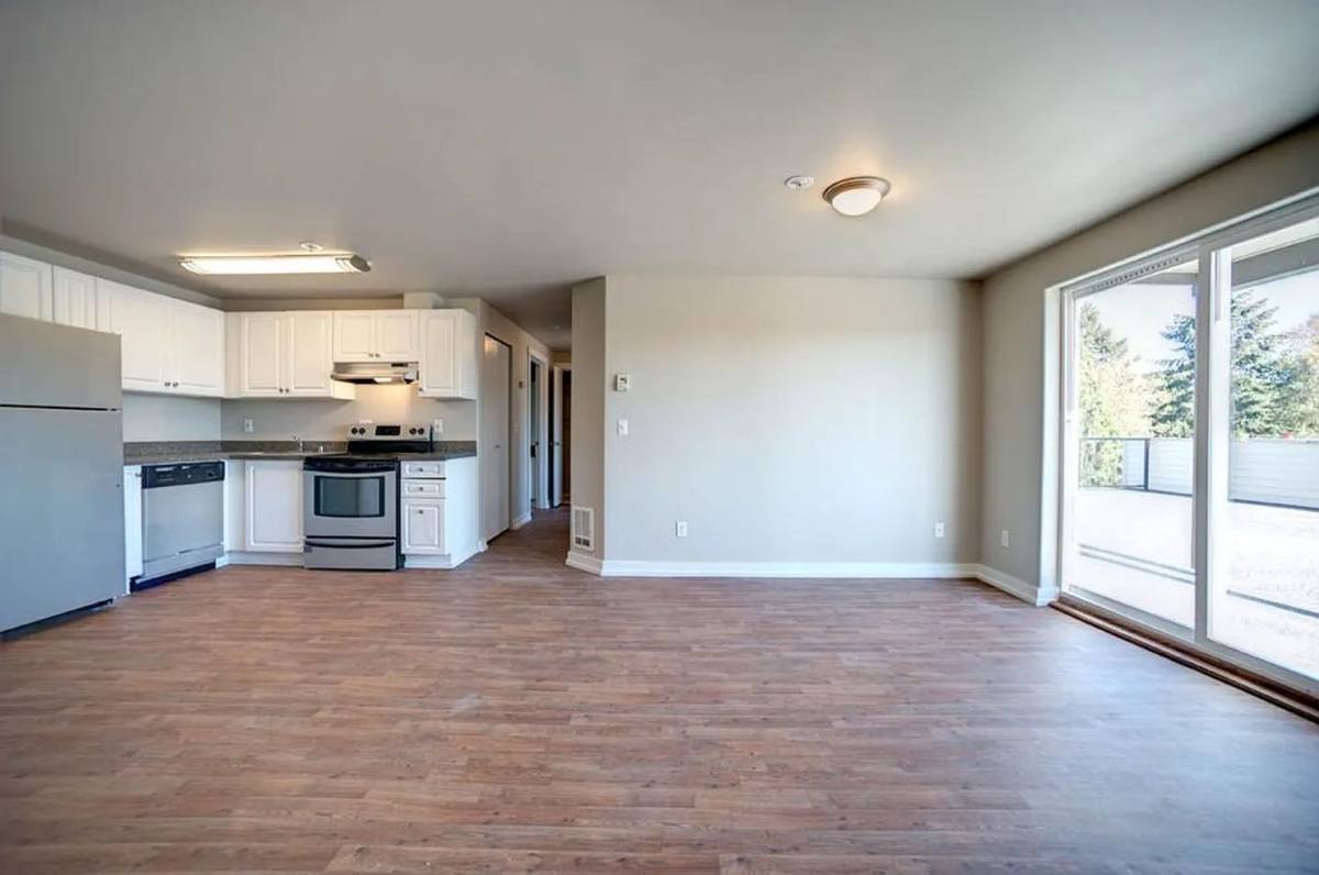 Apartment for rent at 11038 Lake City Way NE, Seattle, WA 98125