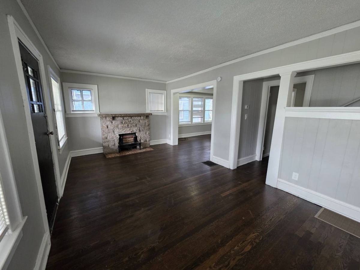 House for rent at 3726 Indiana Ave, Kansas City, MO 64128