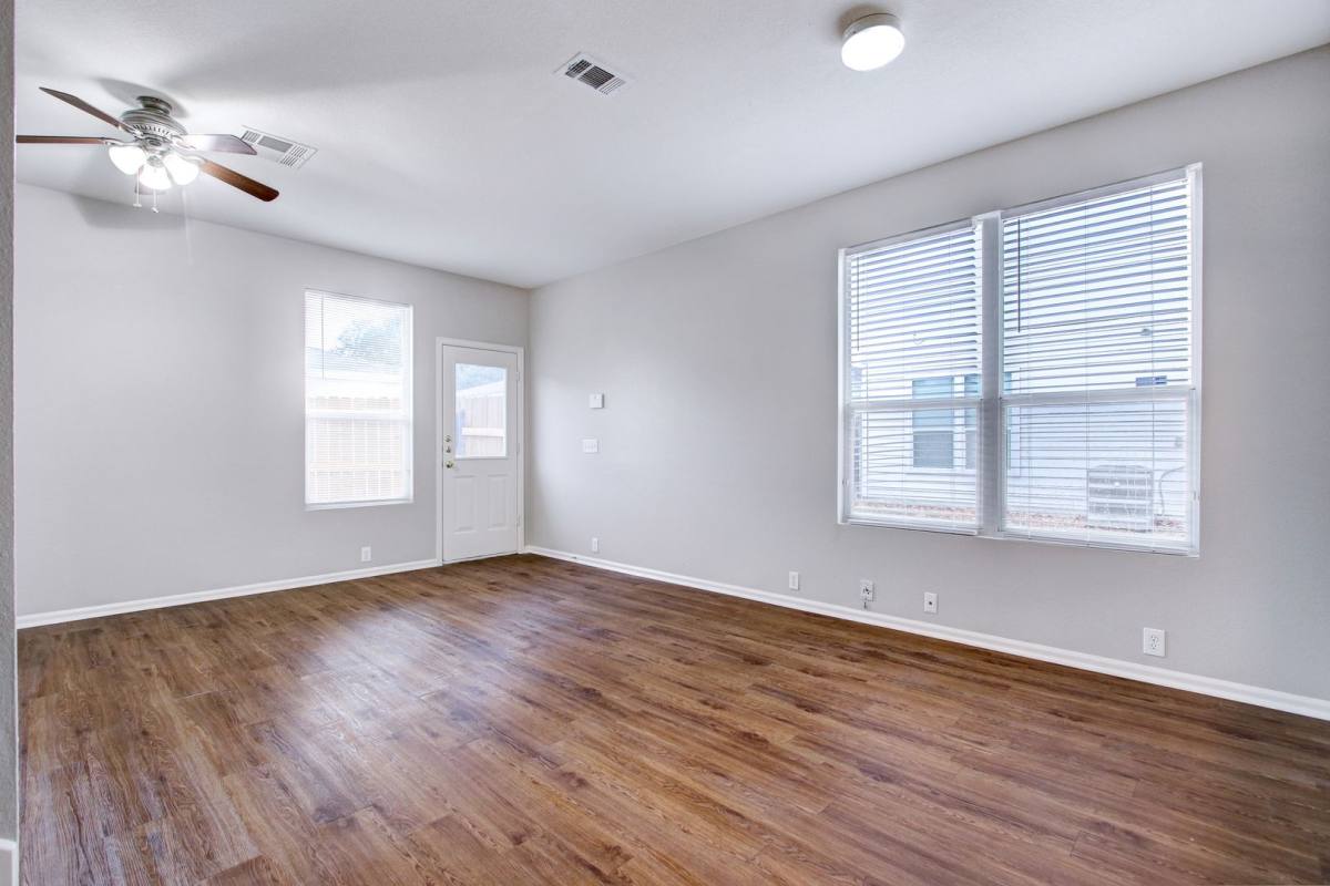 Townhouse for rent at 3735 Browning Bluff, San Antonio, TX 78245