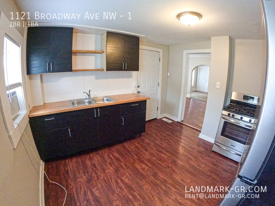 Apartment for rent at 1121 Broadway Ave NW #1, Grand Rapids, MI 49504