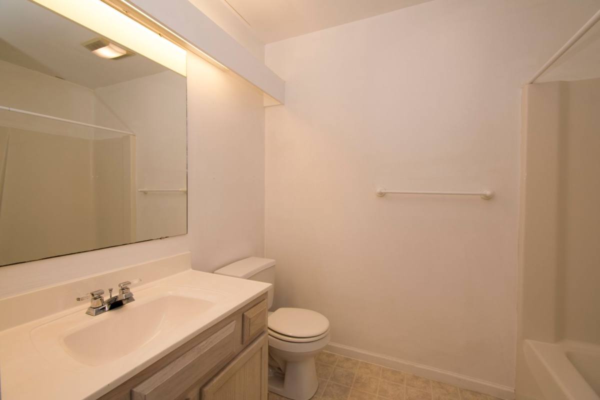 Apartment for rent at 1117 Plymouth Dr, Champaign, IL 61821