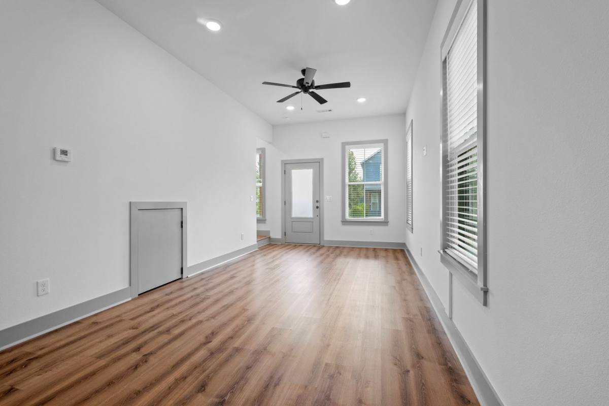 Apartment for rent at 1421 Duncan Ave, Fayetteville, AR 72701
