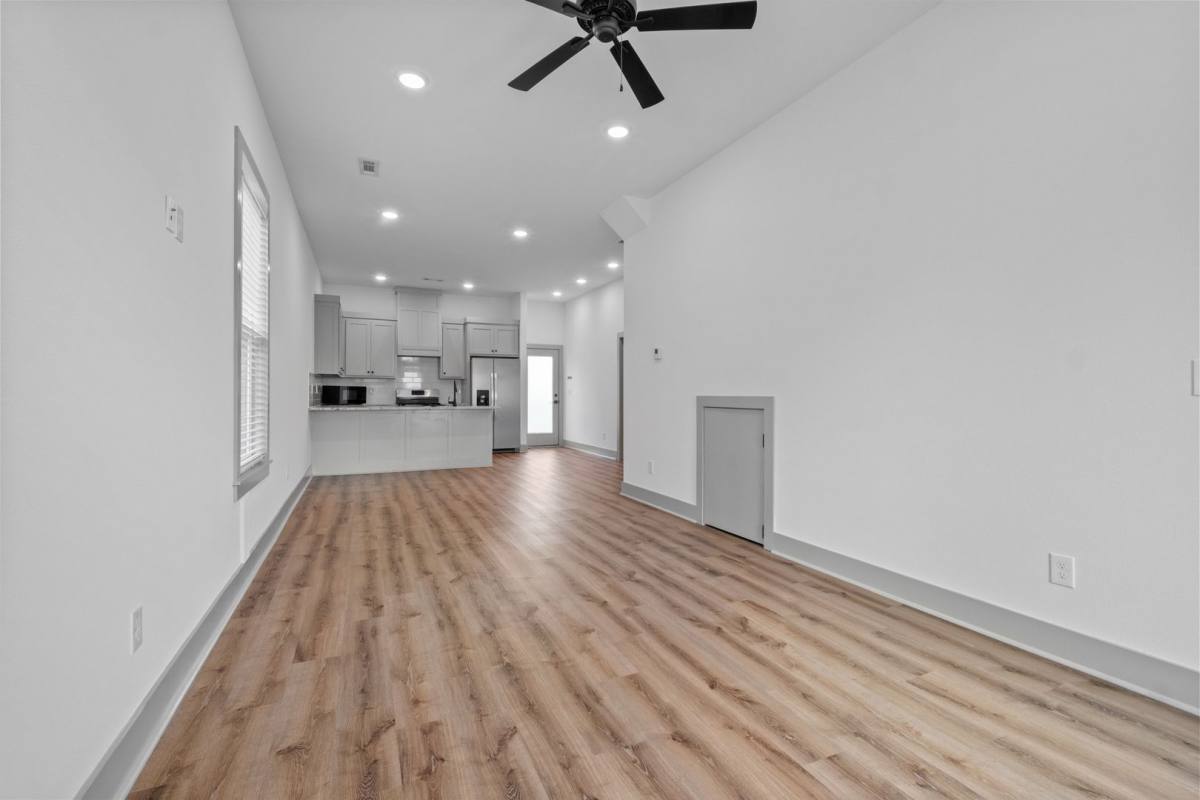 Apartment for rent at 1421 Duncan Ave, Fayetteville, AR 72701