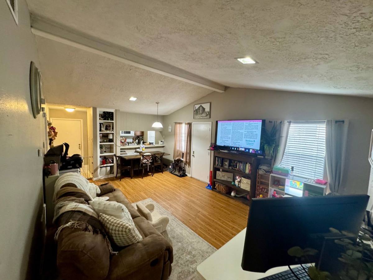 House for rent at 2504 Hickory, College Station, TX 77840