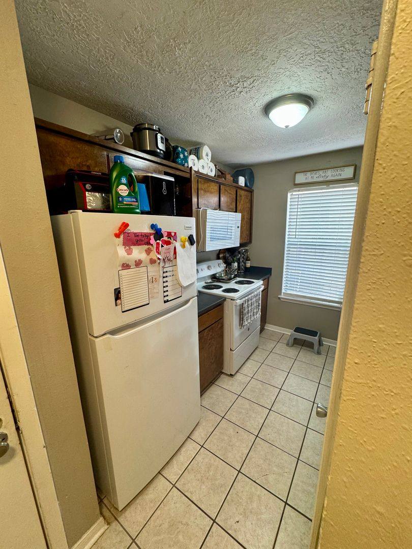 House for rent at 2504 Hickory, College Station, TX 77840