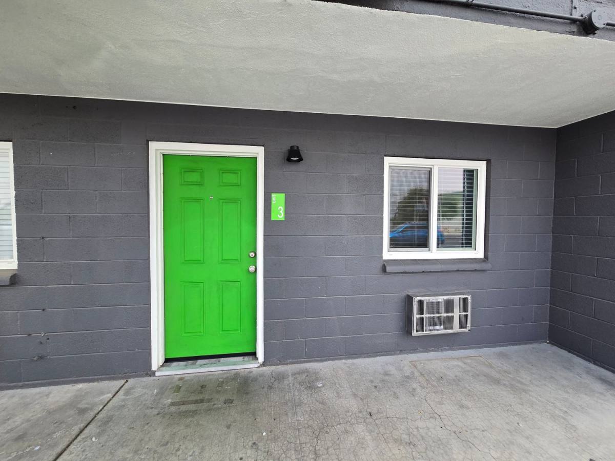 Apartment for rent at 110 E Bonanza Rd, Las Vegas, NV 89101