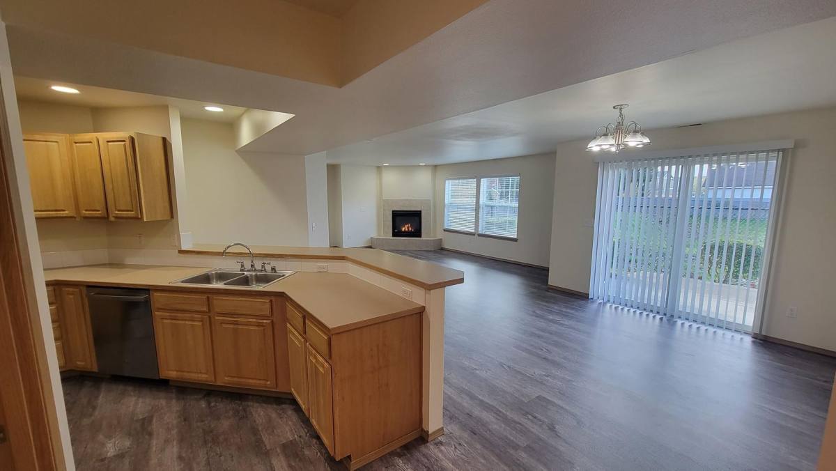 Apartment for rent at 15106 Elm St E, Sumner, WA 98390