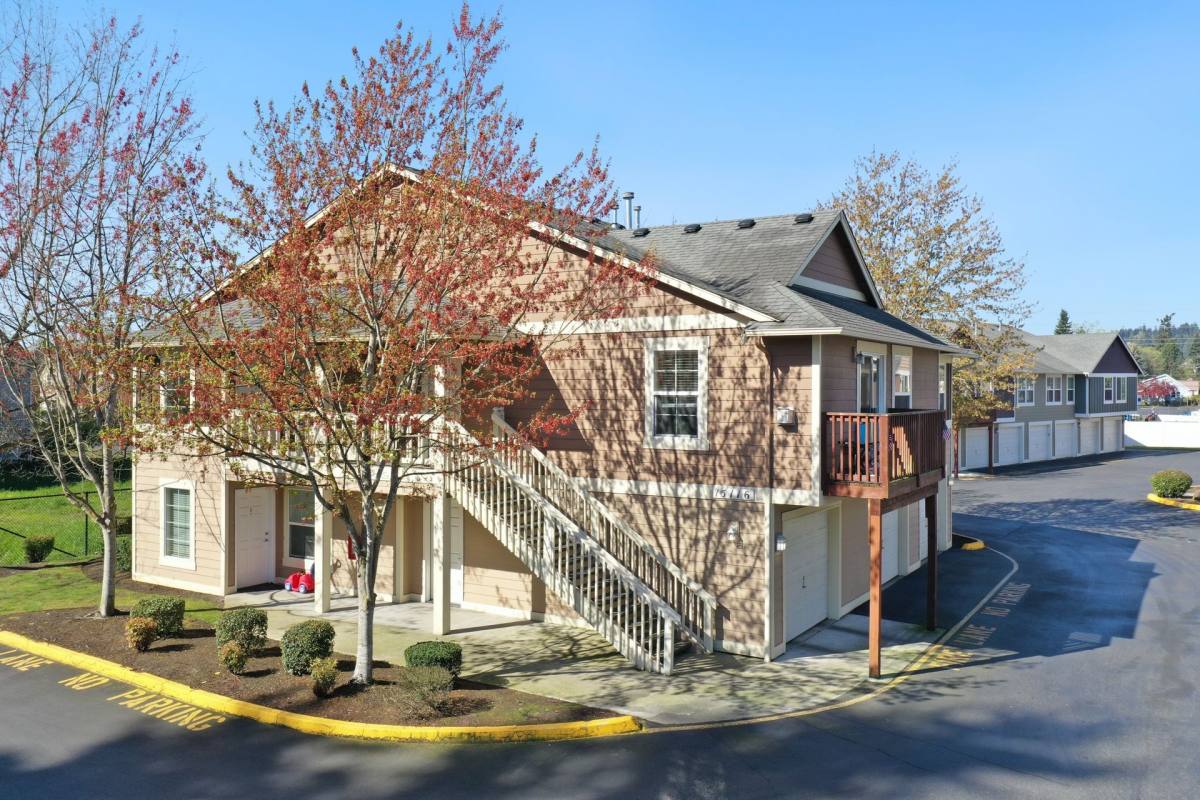Apartment for rent at 15106 Elm St E, Sumner, WA 98390