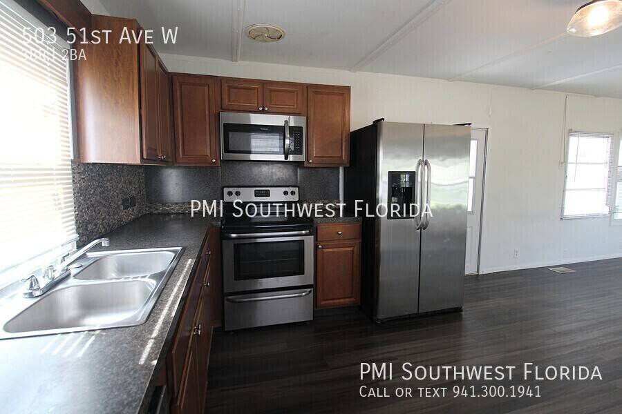 House for rent at 503 51st Ave W, Bradenton, FL 34207