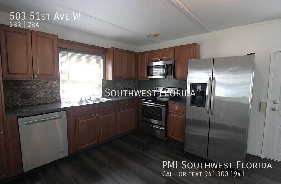 House for rent at 503 51st Ave W, Bradenton, FL 34207