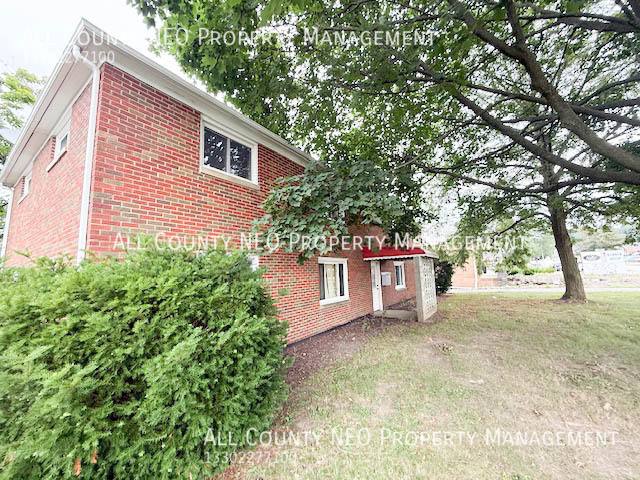 Apartment for rent at 1737 Portage Trail #2, Cuyahoga Falls, OH 44223