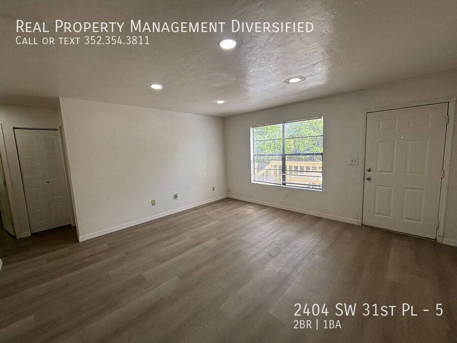 Apartment for rent at 2404 SW 31st Place #5, Gainesville, FL 32608
