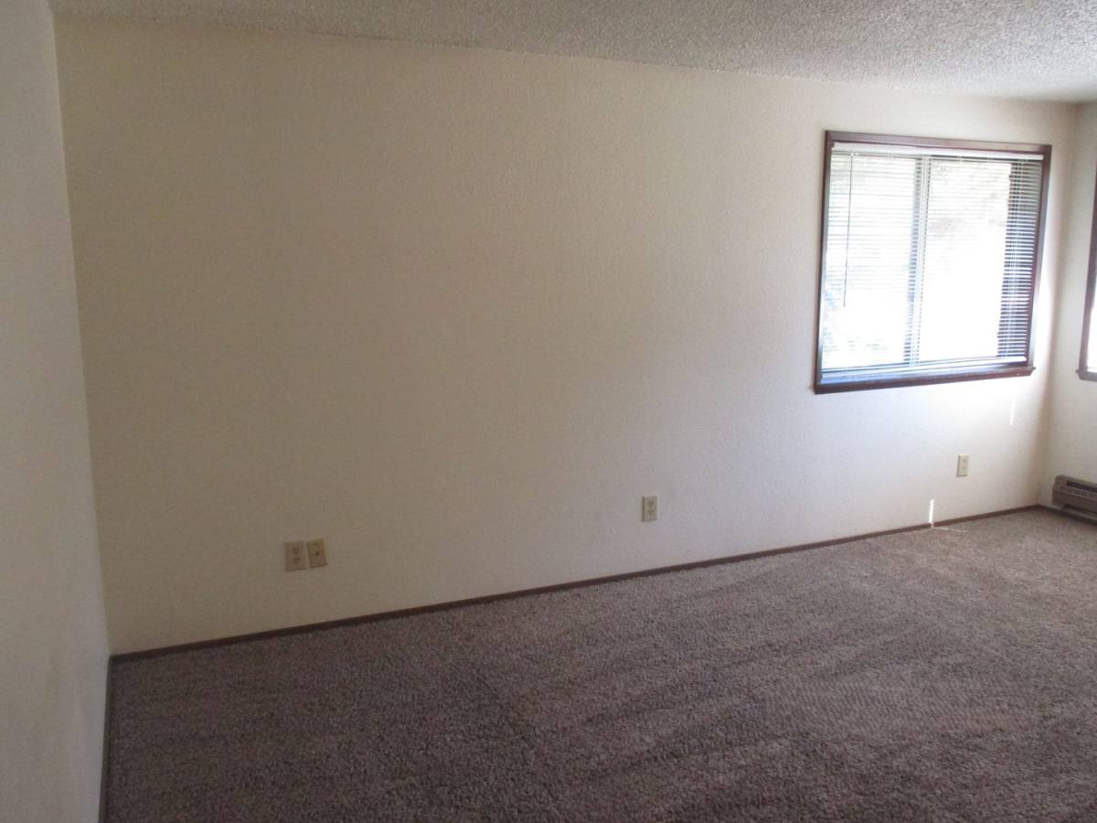 Apartment for rent at 13104 86th Ave E, Puyallup, WA 98373