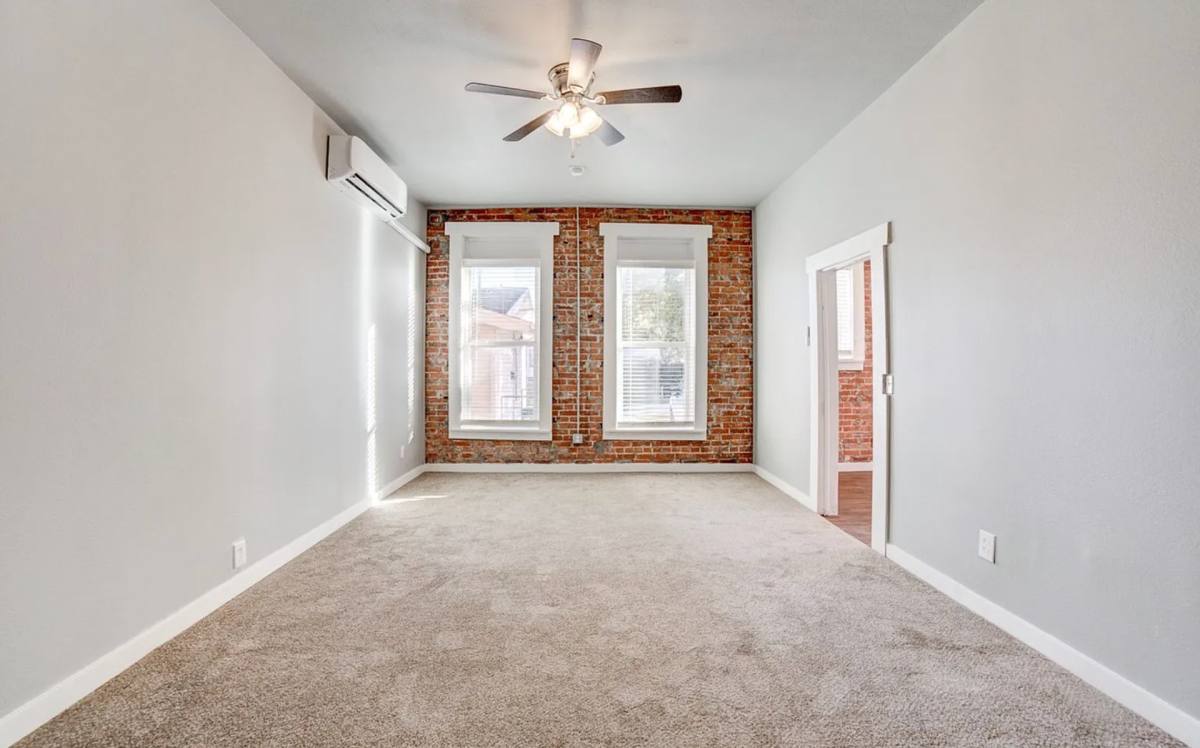 Apartment for rent at 322 S Park St, Sapulpa, OK 74066