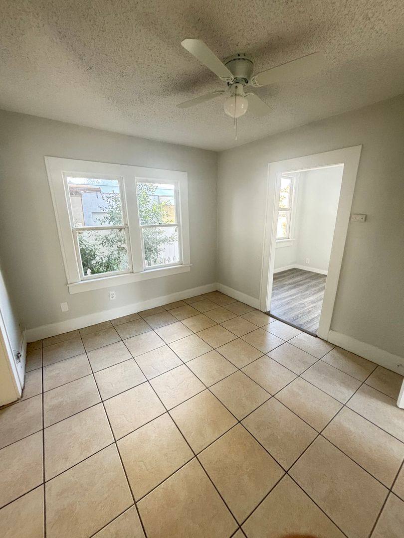 Apartment for rent at 726 35th Ave S, Saint Petersburg, FL 33705