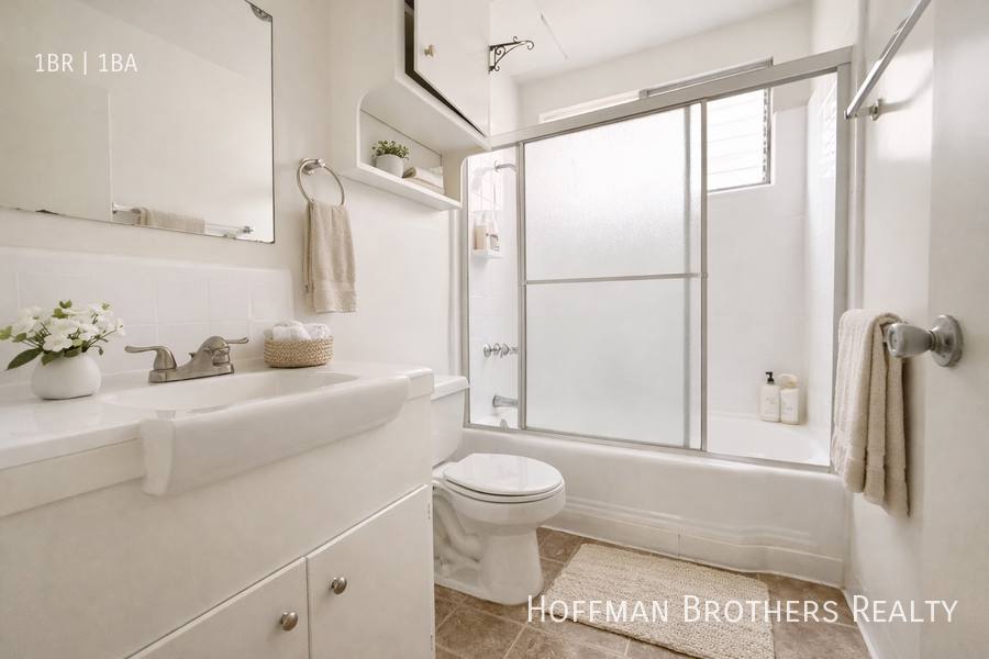 Apartment for rent at 3310 Keystone Ave #2, Los Angeles, CA 90034