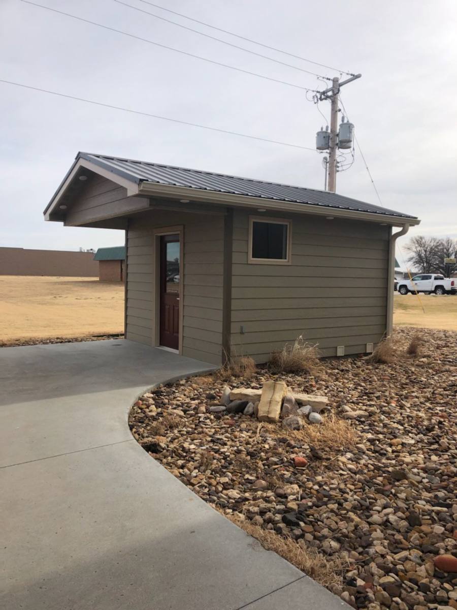 Apartment for rent at 810 Coolidge St, Great Bend, KS 67530