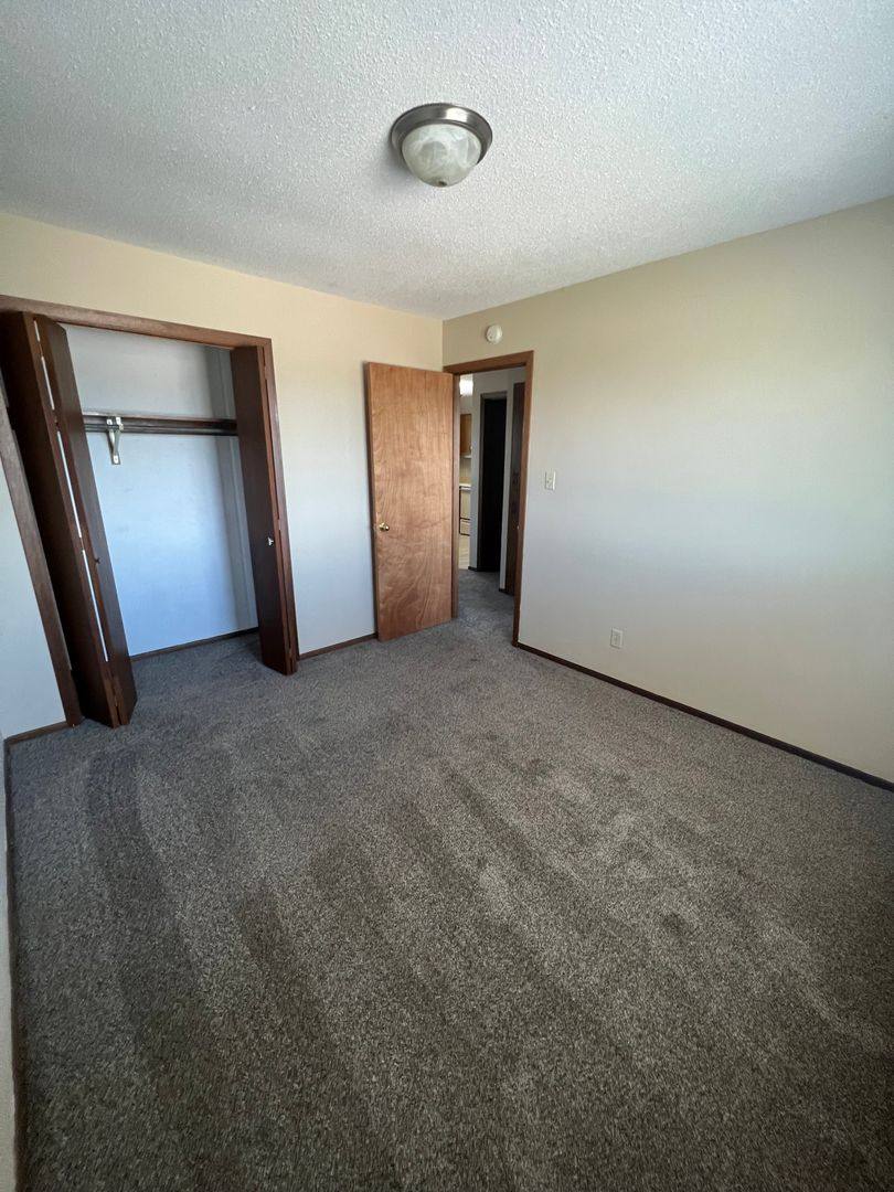Apartment for rent at 810 Coolidge St, Great Bend, KS 67530
