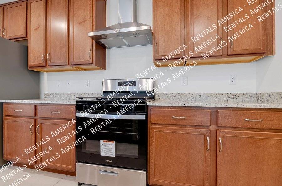 House for rent at 9221 N Peridot Vista Ave, Tucson, AZ 85742