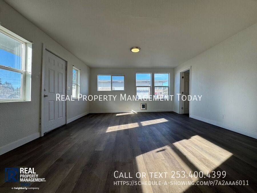 Apartment for rent at 206 128th St, Tacoma, WA 98444