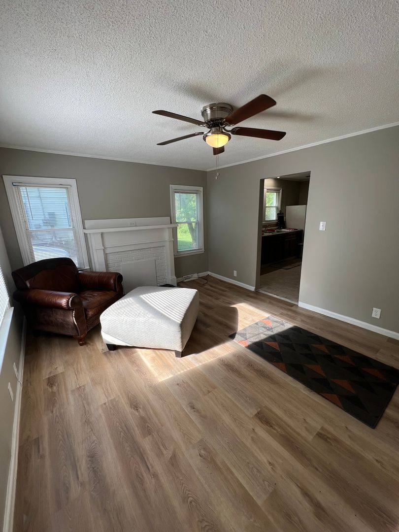 House for rent at 1007 S Church St, Gastonia, NC 28054