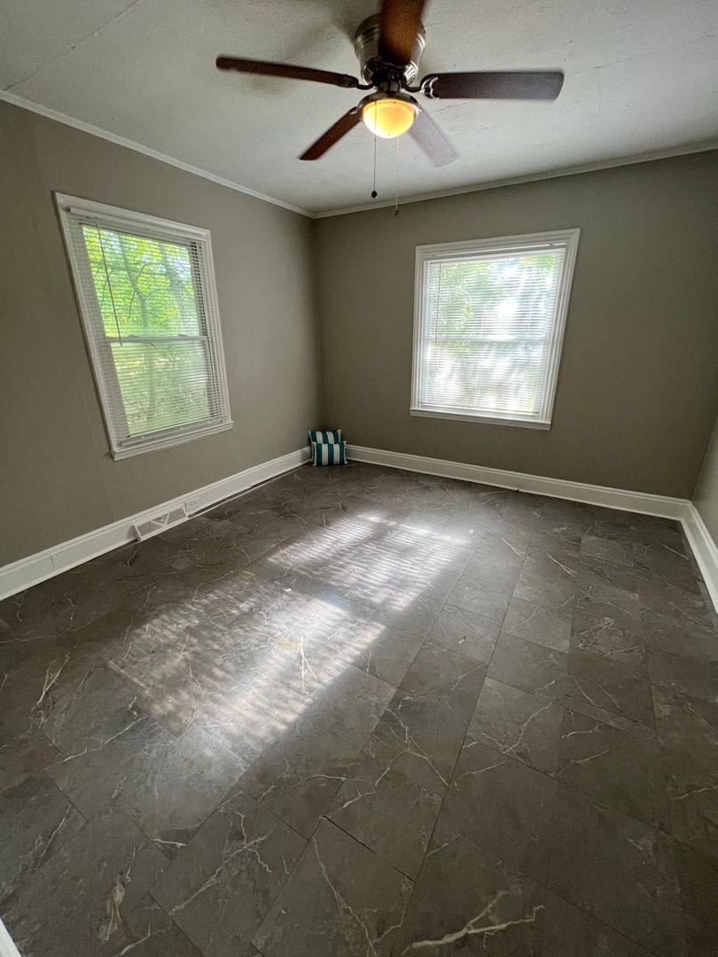 House for rent at 1007 S Church St, Gastonia, NC 28054