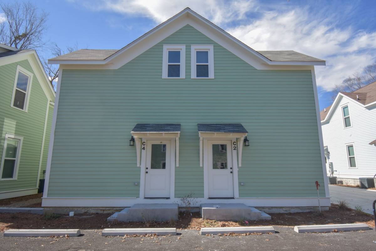 Apartment for rent at 772 S Locust Ave, Fayetteville, AR 72701
