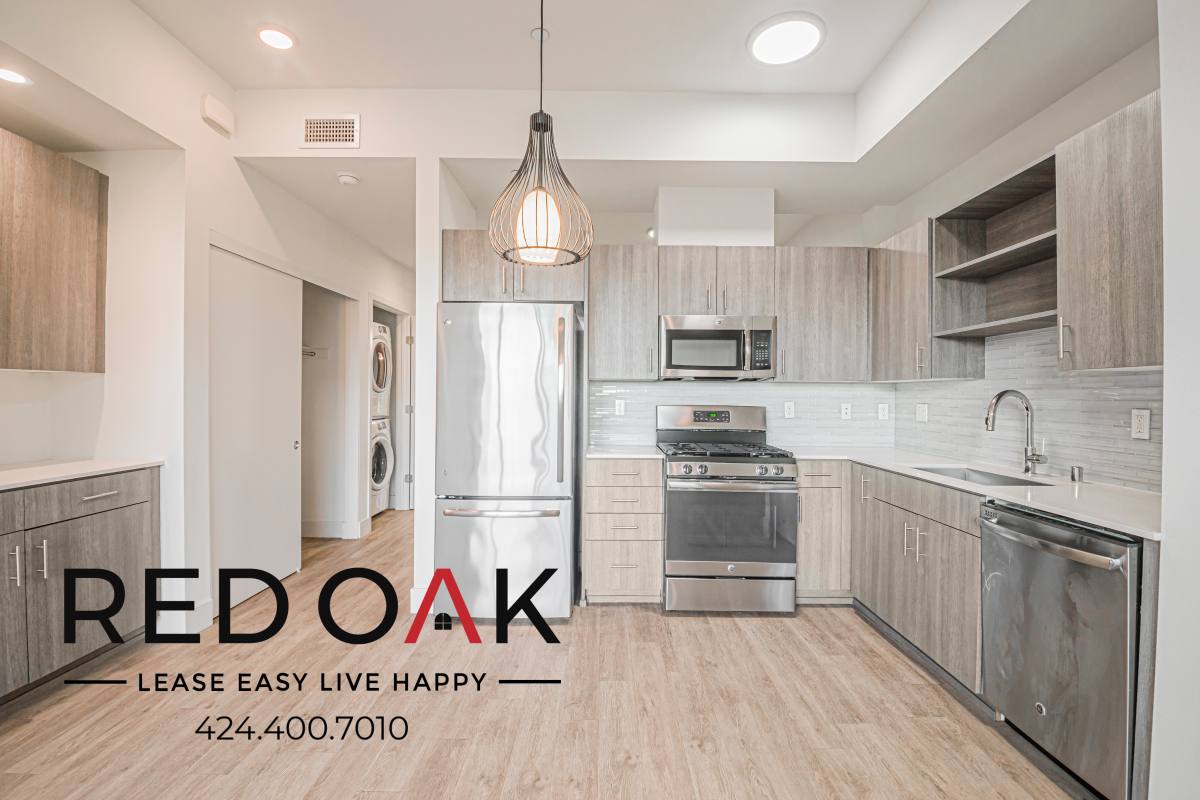 Condo for rent at 1331 W 7th St #505, Los Angeles, CA 90017