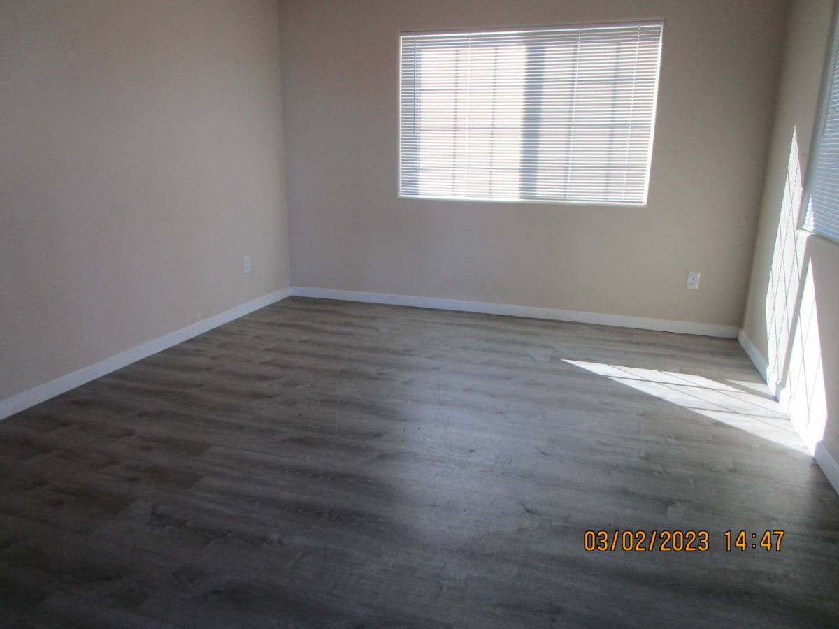 House for rent at 1427 E 18th St, Bakersfield, CA 93305