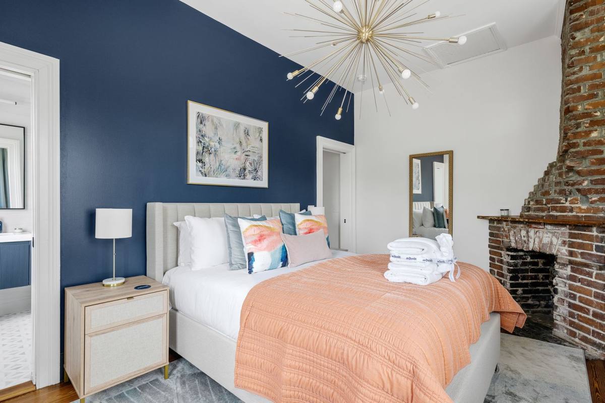 Apartment for rent at 744 Rutledge Ave #B, Charleston, SC 29403
