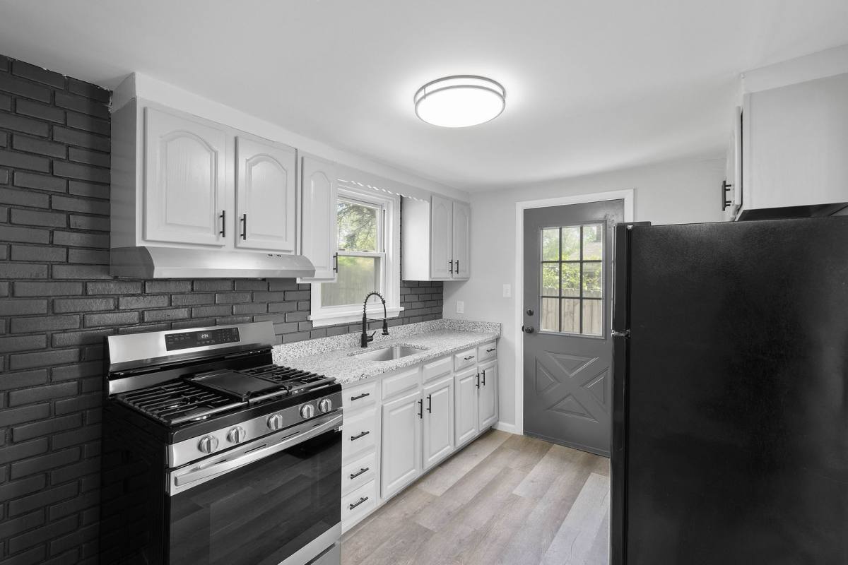 House for rent at 716 E Pittsburgh McKeesport Blvd, North Versailles, PA 15137
