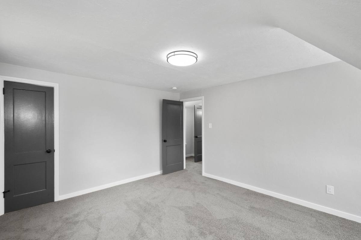 House for rent at 716 E Pittsburgh McKeesport Blvd, North Versailles, PA 15137
