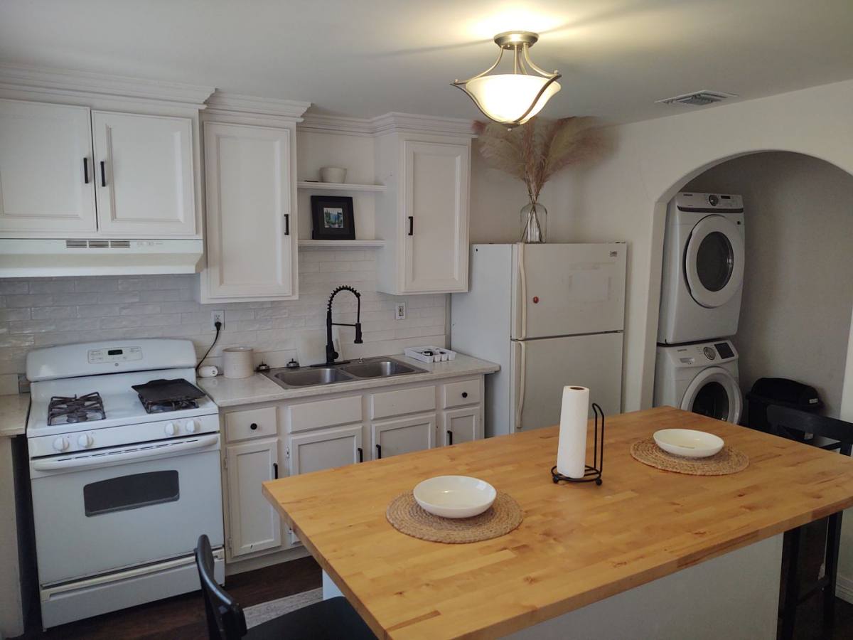 House for rent at 235 N Hidalgo Ave, New Braunfels, TX 78130