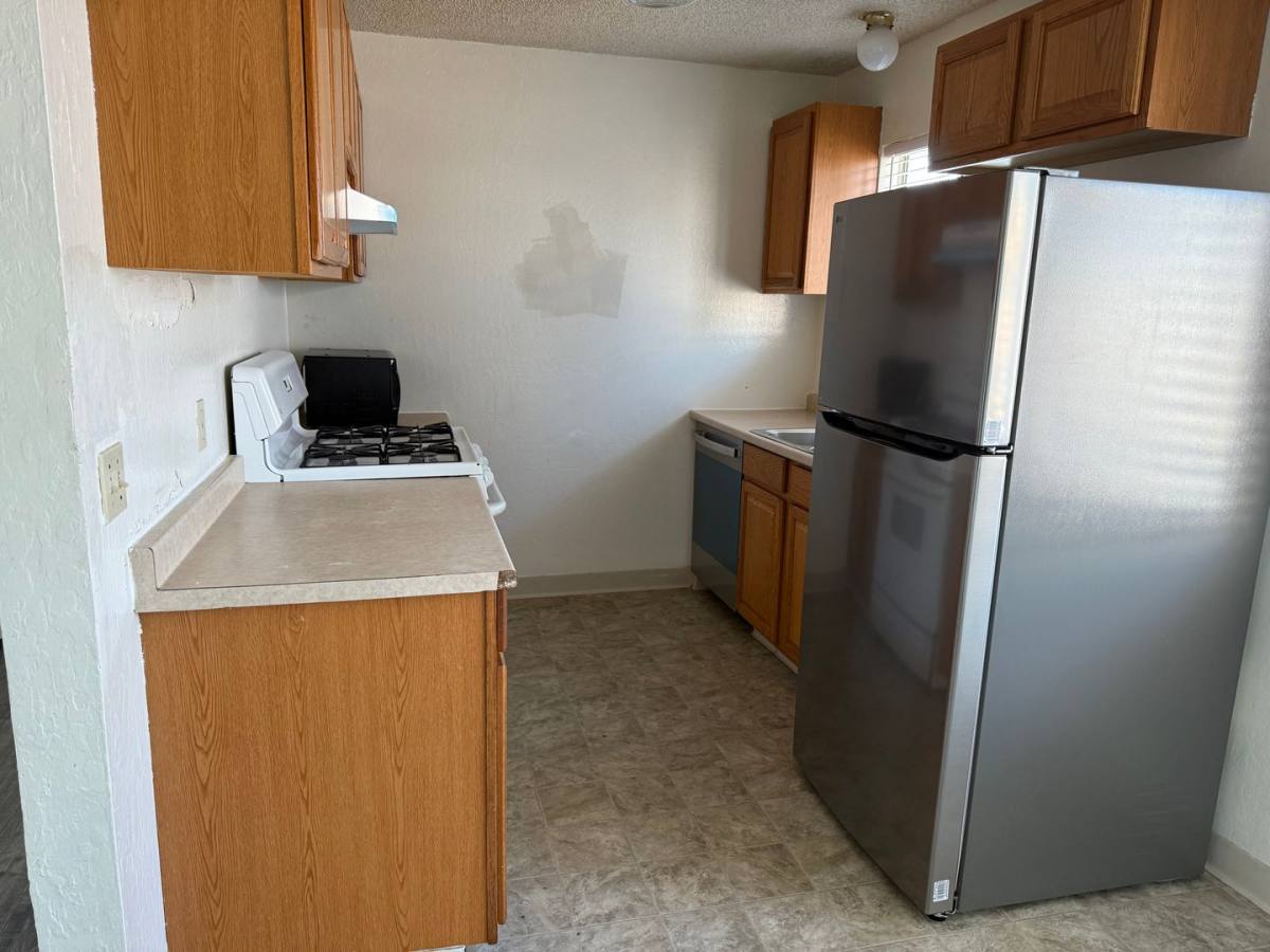 Apartment for rent at 405 Webster St, Fairfield, CA 94533