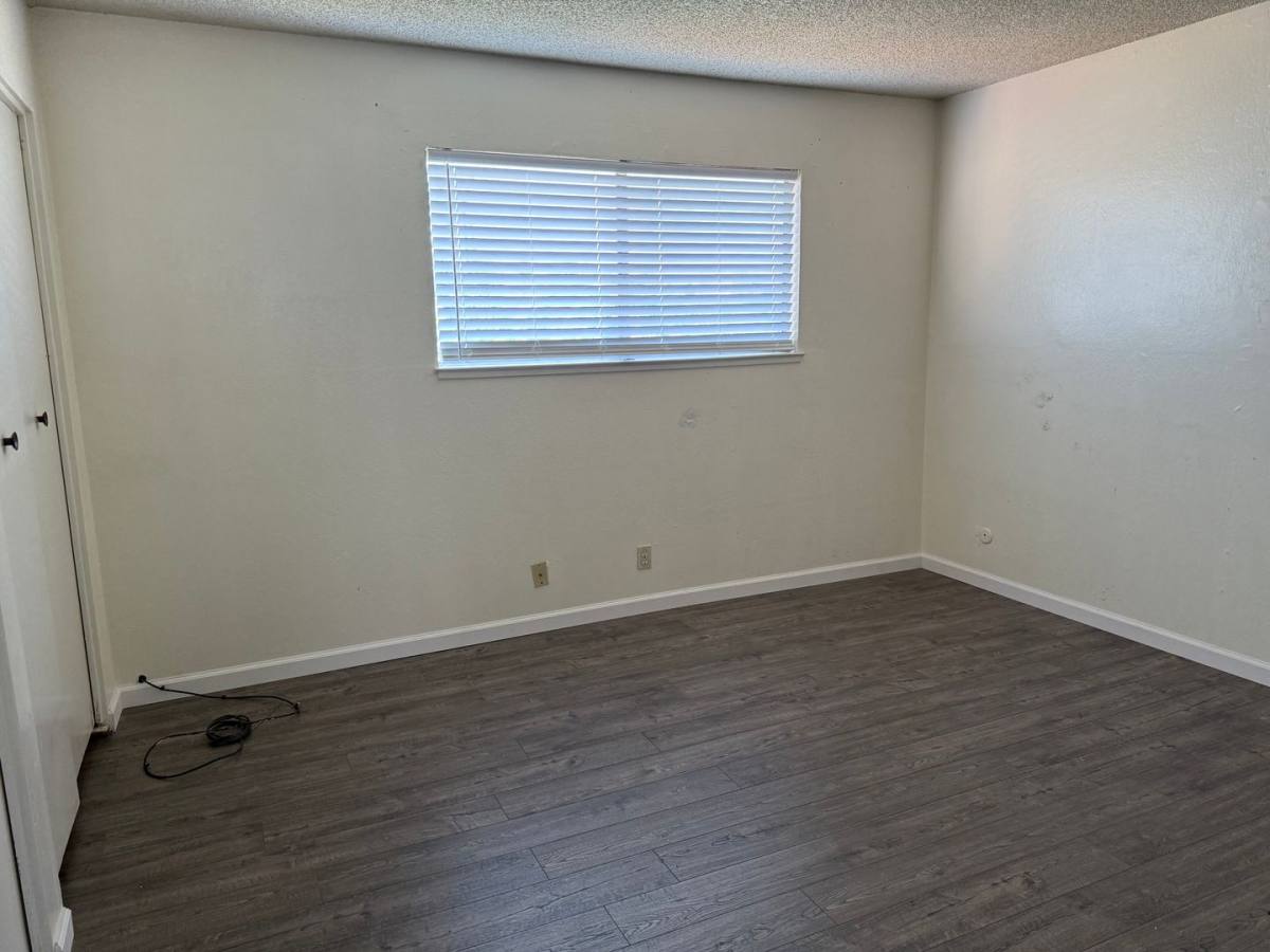 Apartment for rent at 405 Webster St, Fairfield, CA 94533