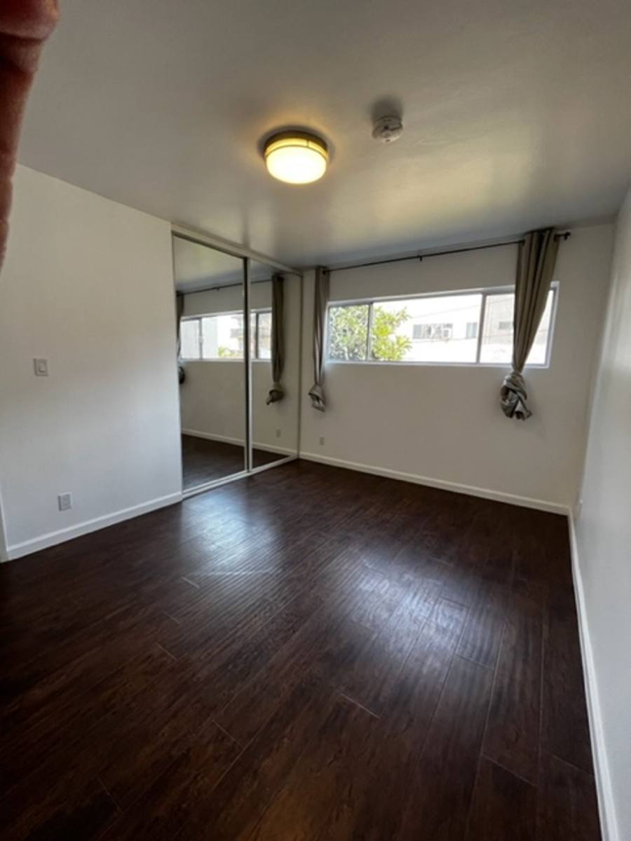 Apartment for rent at 1380 W 9th St, San Pedro, CA 90731