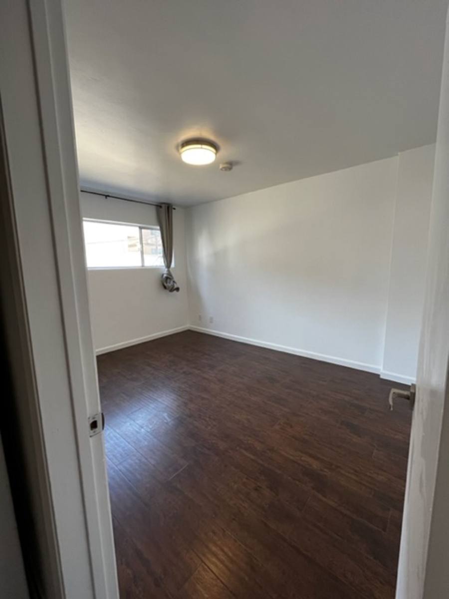 Apartment for rent at 1380 W 9th St, San Pedro, CA 90731