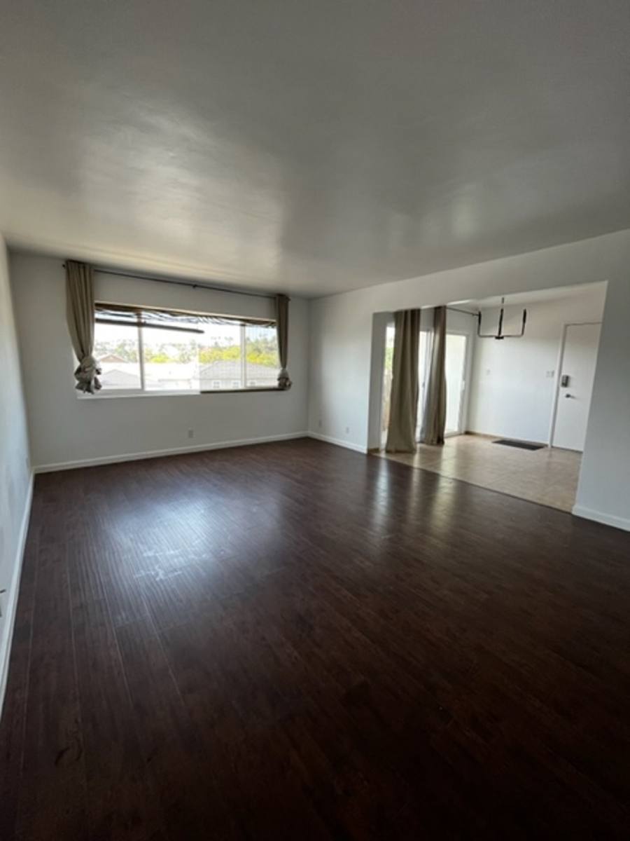 Apartment for rent at 1380 W 9th St, San Pedro, CA 90731