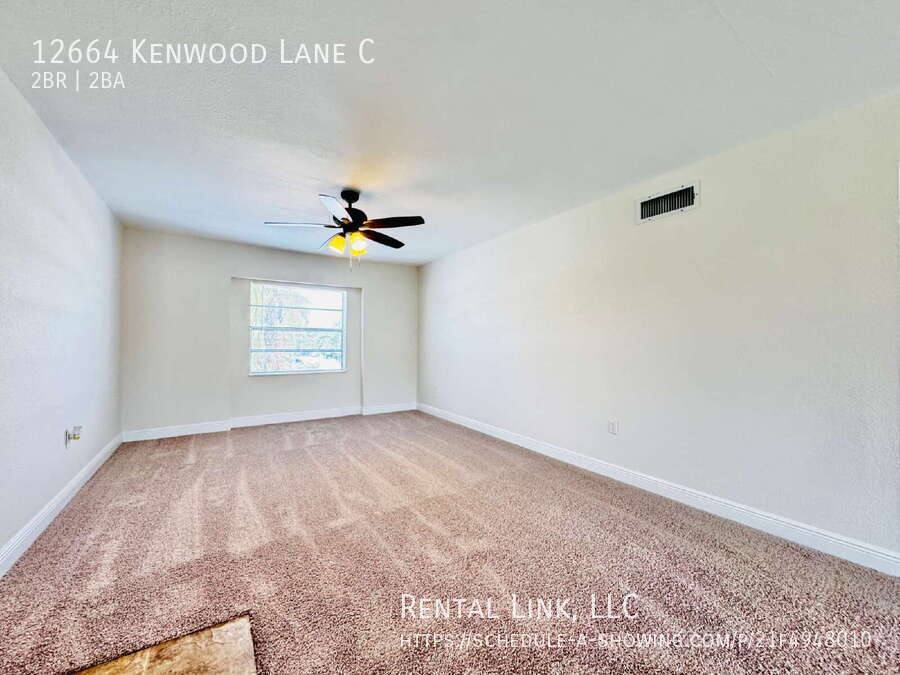 Apartment for rent at 12664 Kenwood Lane C, Fort Myers, FL 33907