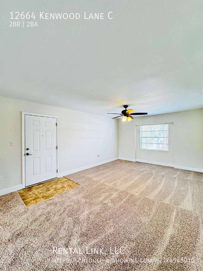 Apartment for rent at 12664 Kenwood Lane C, Fort Myers, FL 33907