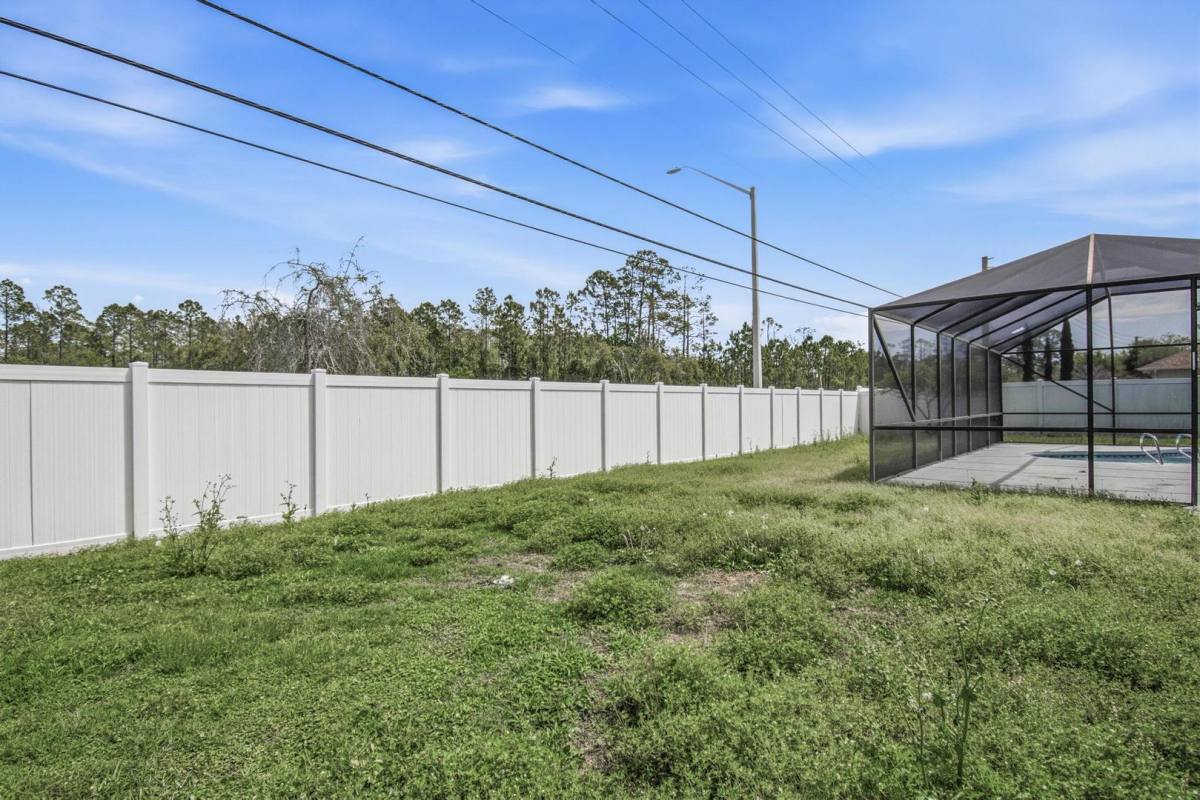 House for rent at 38 E Diamond Dr, Palm Coast, FL 32164