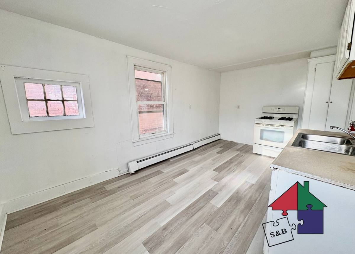 Apartment for rent at 94 Malletts Bay Ave, Winooski, VT 05404