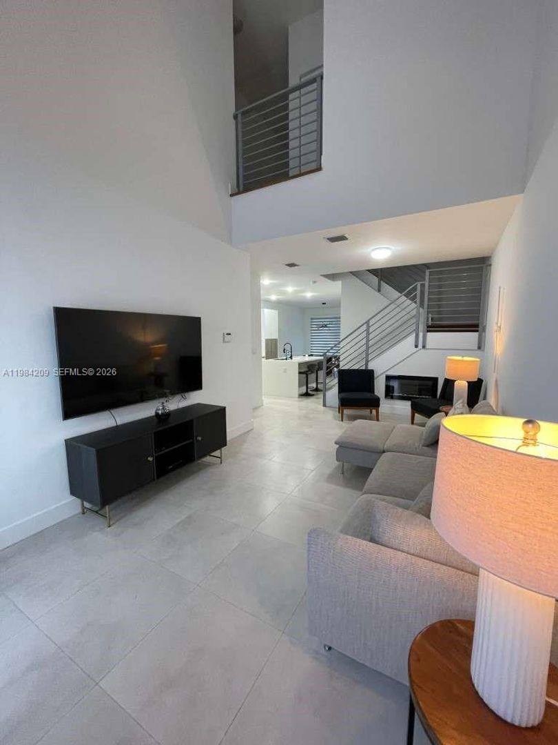 Townhouse for rent at 7240 NW 103rd Path, Miami, FL 33178