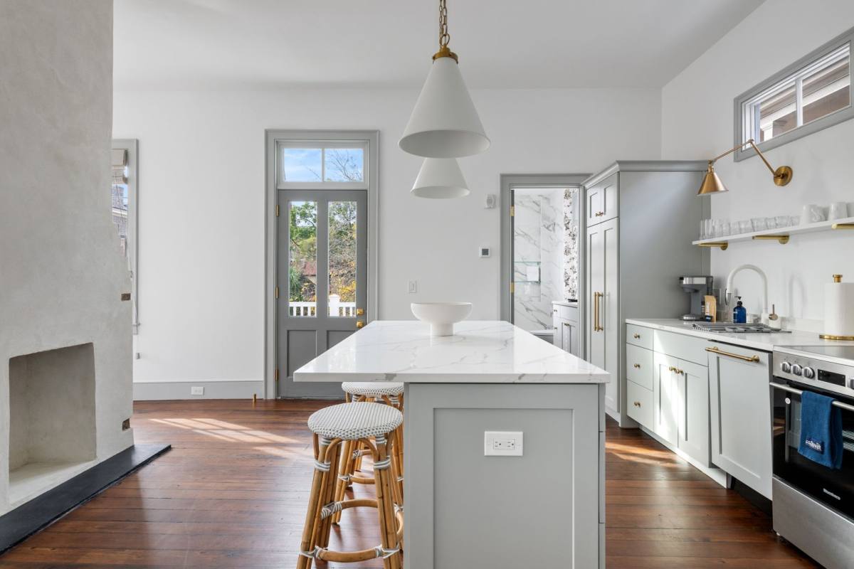 Apartment for rent at 123 King St #C, Charleston, SC 29401