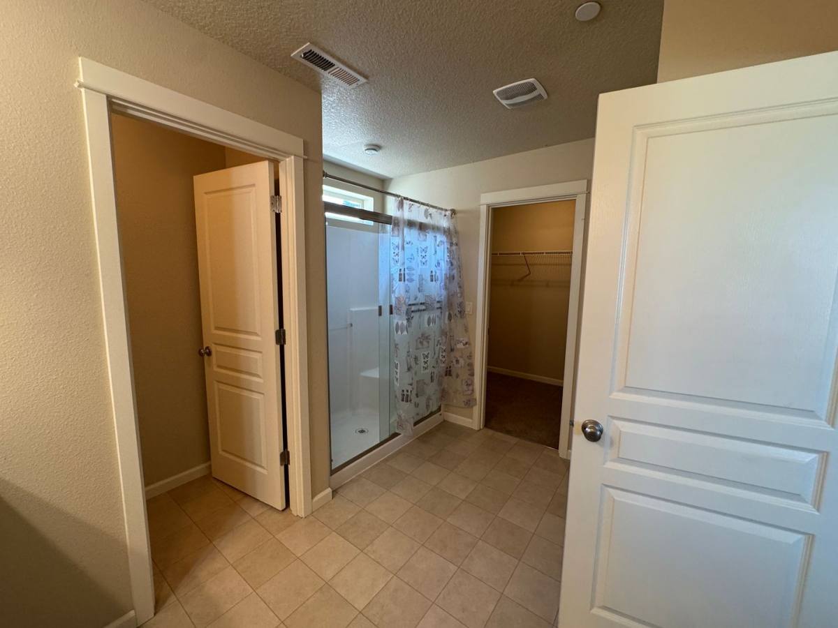 House for rent at 3008 NE 74th St, Vancouver, WA 98665