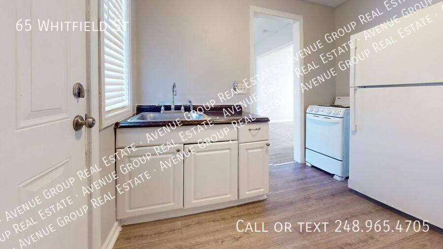 Townhouse for rent at 65 Whitfield St, Pontiac, MI 48342