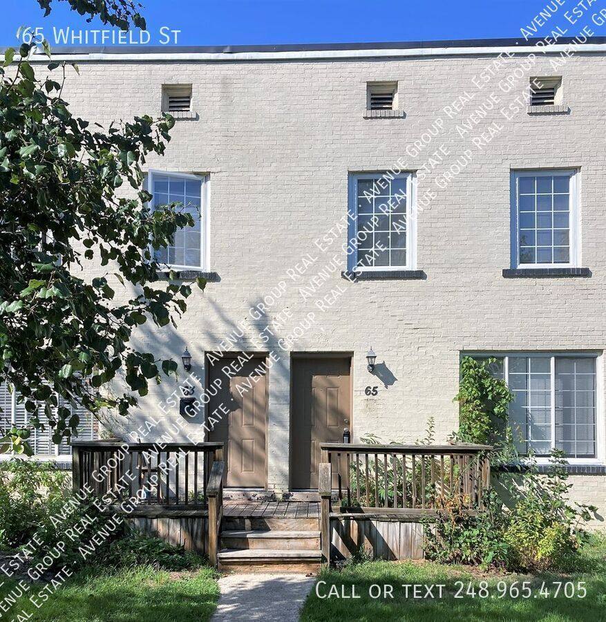 Townhouse for rent at 65 Whitfield St, Pontiac, MI 48342