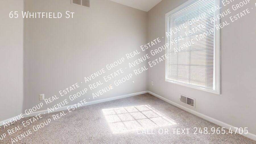 Townhouse for rent at 65 Whitfield St, Pontiac, MI 48342
